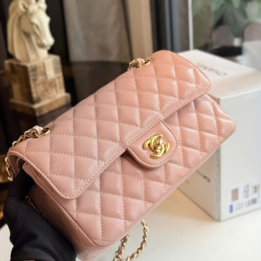 CHANEL CLASSIC MEDIUM – CAVIAR – NUDE