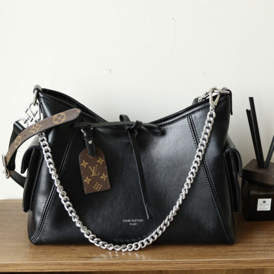 LOUIS VUITTON CARRY ALL BB