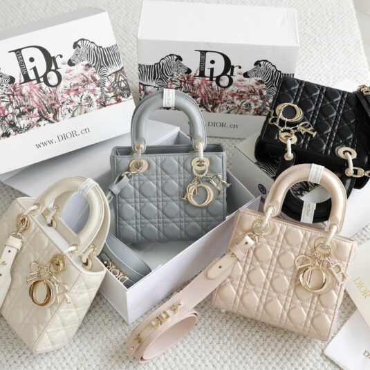 LADY DIOR - 20 CM
