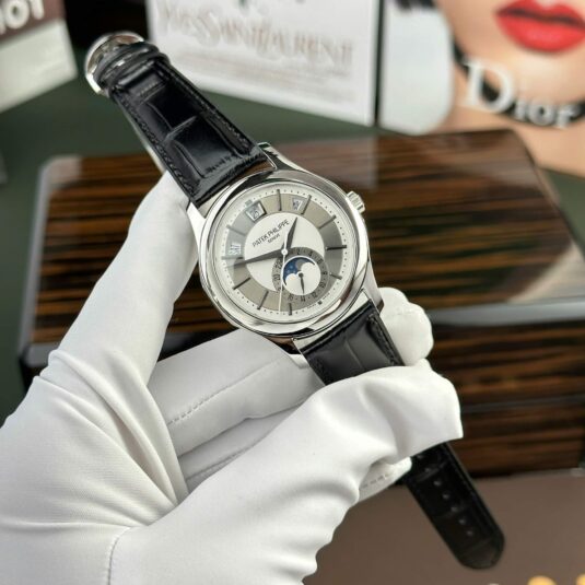 Patek Philippe 5205G – Tuyệt tác Annual Calendar Moonphase với thiết kế trắng – xám thanh lịch