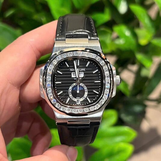 Patek Philippe Nautilus 5726G – Đỉnh Cao Lịch Thường Niên Trong Biểu Tượng Đồng Hồ Thể Thao Sang Trọng