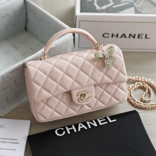 CHANEL TOP HANDLE (PEARL CHARM)